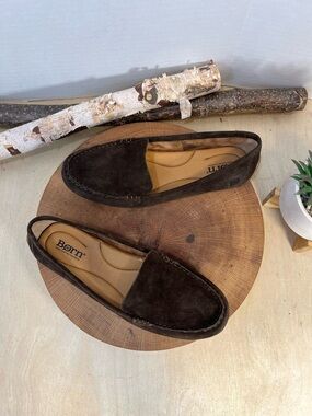 Born Brown Suede Slip On Pebble Sole Mocs 7.5